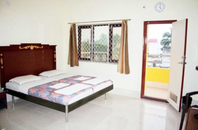 Hotel Maa Kamakhya Puri Room photo